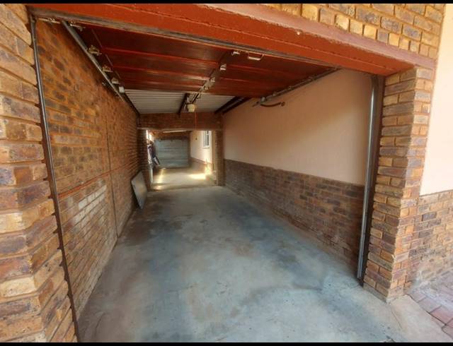 2 BEDROOM PROPERTY TO RENT IN ERASMIA
